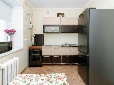 квартира за адресою Бабкіна пров., 12