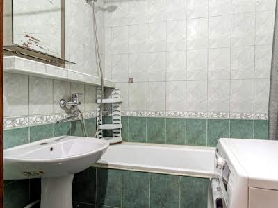 квартира по адресу Анны Ахматовой ул., 16-В