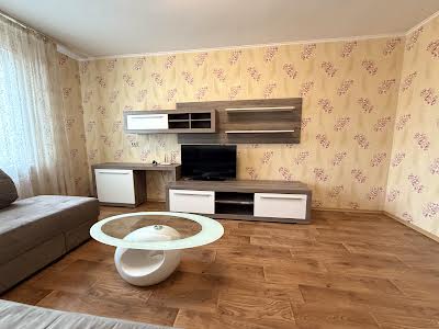 квартира за адресою Науки просп., 55-А