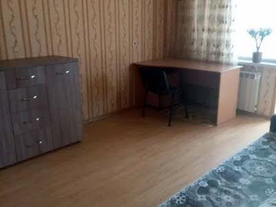 квартира за адресою Ревуцького вул., 18-А