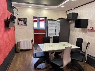 квартира за адресою Єлизавети Чавдар вул., 38
