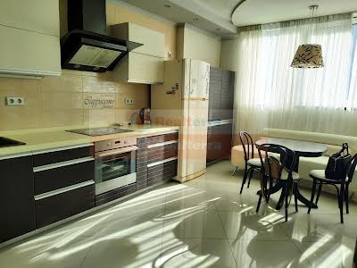 квартира за адресою Бориса Гмирі вул., 8 -б