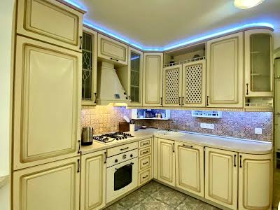 квартира за адресою Оболонський просп., 18а