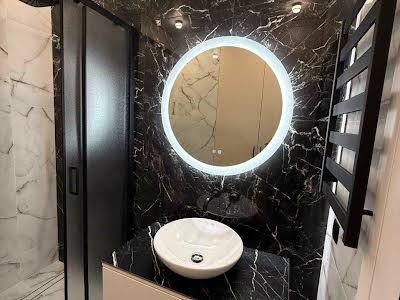 квартира за адресою Одеса, Краснова вул., 3