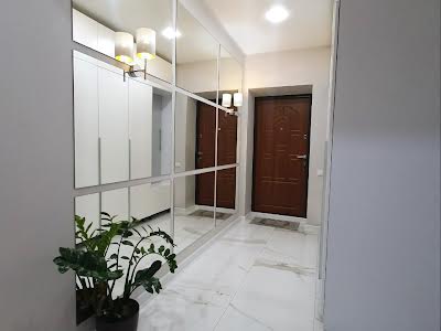 квартира по адресу Кобилянської ул., 1