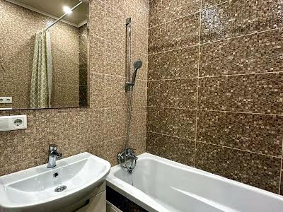 квартира за адресою Боголюбова вул., 35