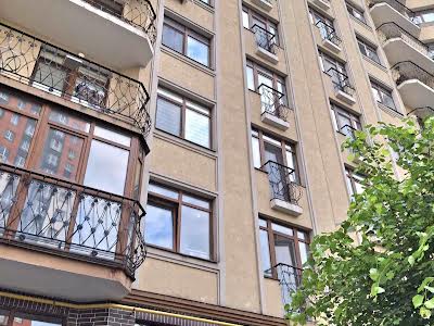квартира за адресою Західна вул., 12