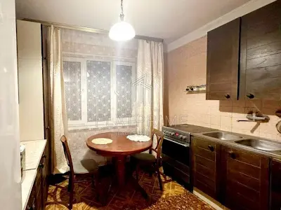 квартира по адресу Академика Глушкова просп., 33