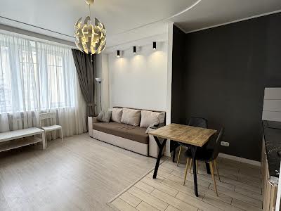 квартира по адресу Макеевская ул., 8