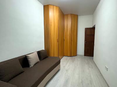 квартира за адресою Семінарська, 1/3