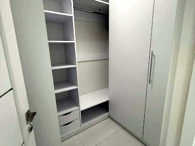 квартира за адресою Вʼячеслава Чорновола просп. (), 16
