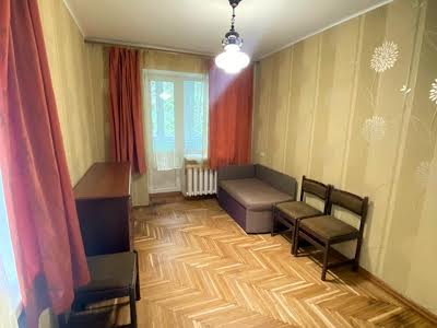 квартира за адресою Менахем-Мендл Шнеєрсона вул. (Мініна), 11
