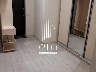 квартира за адресою Драгоманова вул., 40-Е