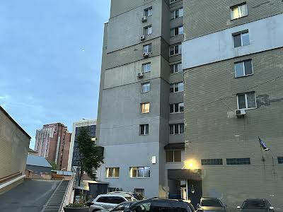 квартира за адресою Антоновича вул. (Горького), 165