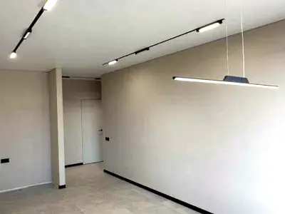 квартира за адресою Причальна вул., 12