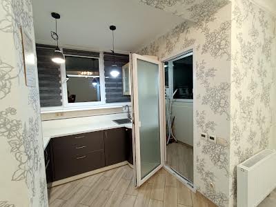 квартира за адресою Сергія Данченка вул., 30