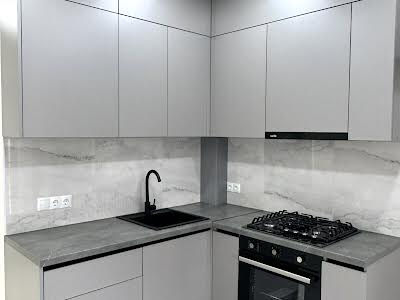 квартира по адресу Школьный аэродром ул., 1