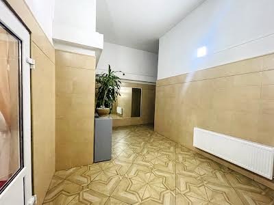 квартира по адресу Александра Мишуги ул., 2