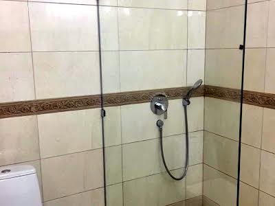 квартира по адресу Драгоманова ул., 3