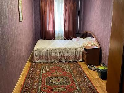 квартира за адресою Металургів просп., 21