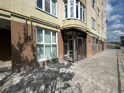 комерційна за адресою Михайла Драй-Хмари вул. (Маршала Тухачевського), 44