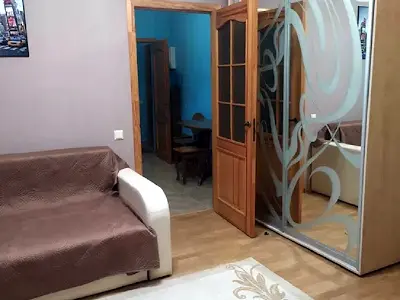 квартира за адресою Ушинського вул., 7