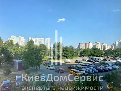 квартира за адресою Київ, Драгоманова вул., 31В