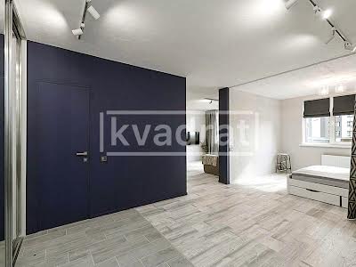 квартира за адресою Михайла Максимовича вул. (Онуфрія Трутенка), 32Б