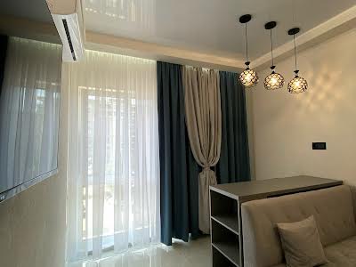 квартира за адресою Михайла Максимовича вул. (Онуфрія Трутенка), 28-Е