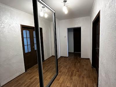 квартира за адресою Єлизавети Чавдар вул., 28