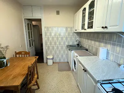 квартира за адресою Верховної Ради бульв., 19