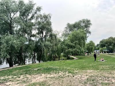 квартира за адресою Верховинна вул., 81