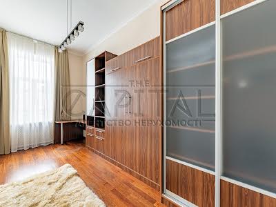 квартира за адресою Антоновича вул. (Горького), 9