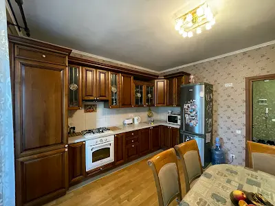 квартира за адресою Садова вул., 5а