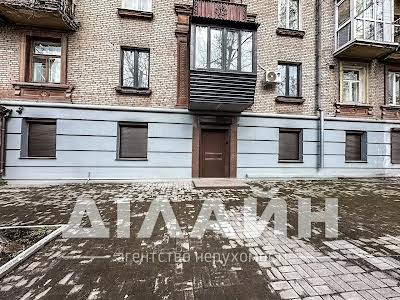 комерційна за адресою Леоніда Жаботинського вул. (Правди), 25