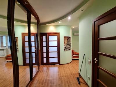 квартира за адресою Берестейський просп. (Перемоги), 125