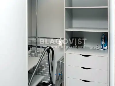 квартира за адресою Лабораторний пров., 7