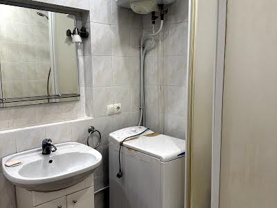 квартира за адресою Новгород-Сіверська, 3