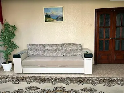 квартира за адресою Верховної Ради бульв., 21-А