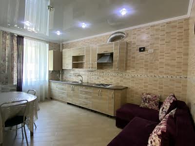 квартира за адресою Князів Коріатовичів, 112
