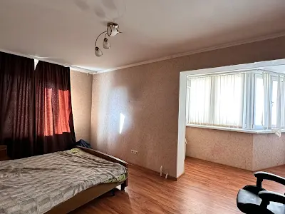 квартира за адресою Генерала Петрова вул., 50