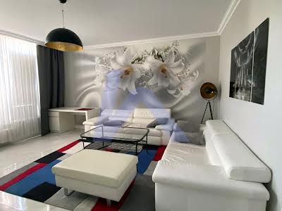 квартира за адресою Залізнична вул., 7