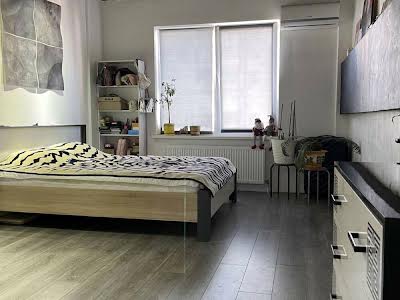 квартира за адресою Радужна вул., 400