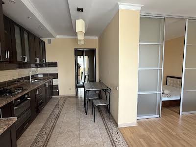 квартира за адресою Під Голоском вул., 8