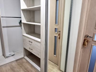 квартира за адресою Радистів вул., 34А