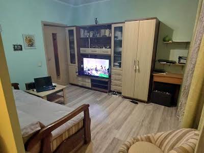 квартира за адресою Панча П., 18Б