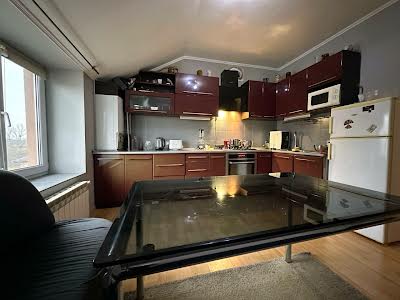 квартира по адресу Гетмана Петра Дорошенко ул., 28в