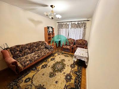 квартира за адресою Олександра Довженка вул., 3а