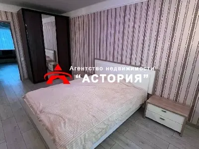 квартира по адресу Юбилейный просп., 17