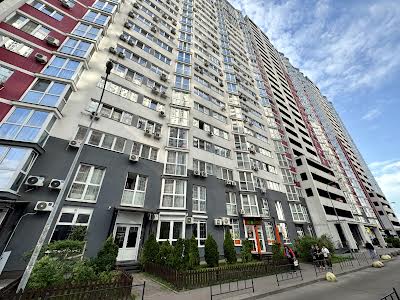 квартира по адресу Драгоманова ул., 2-А